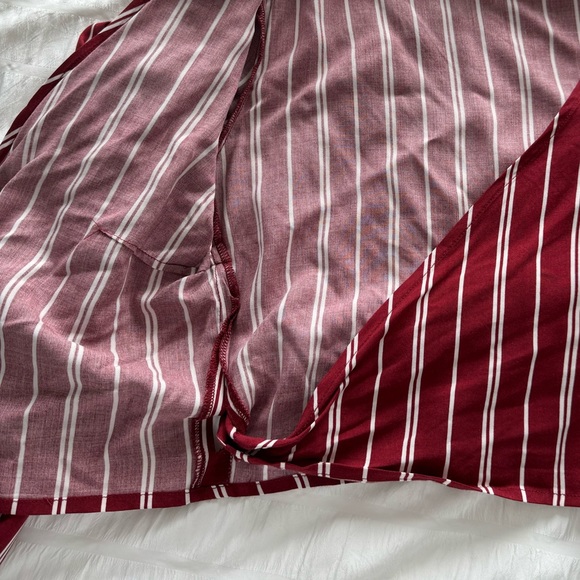 Garage Wrap Top! Size Small - Picture 5 of 5